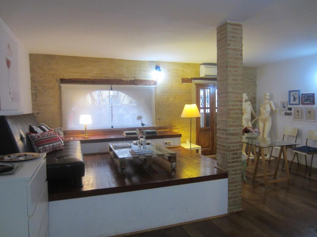 Living Valencia Studio Serranos Lägenhet Rum bild